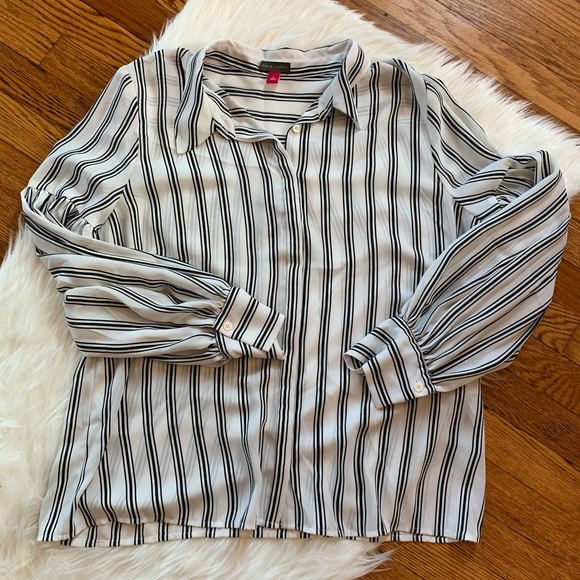 Vince Camuto Black & White Striped Blouse - Picture 3 of 3